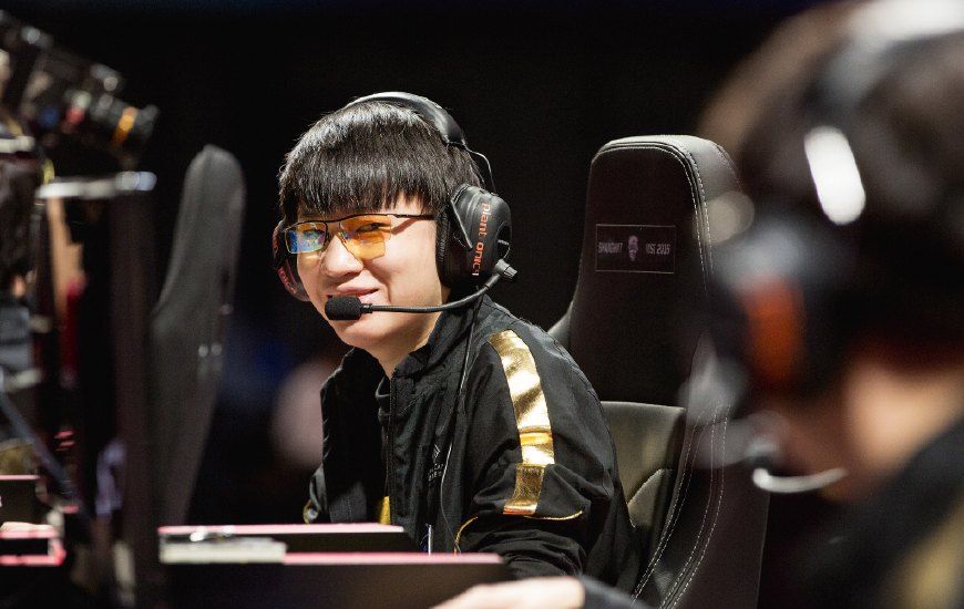  哈登上篮为什么难防 爱游戏